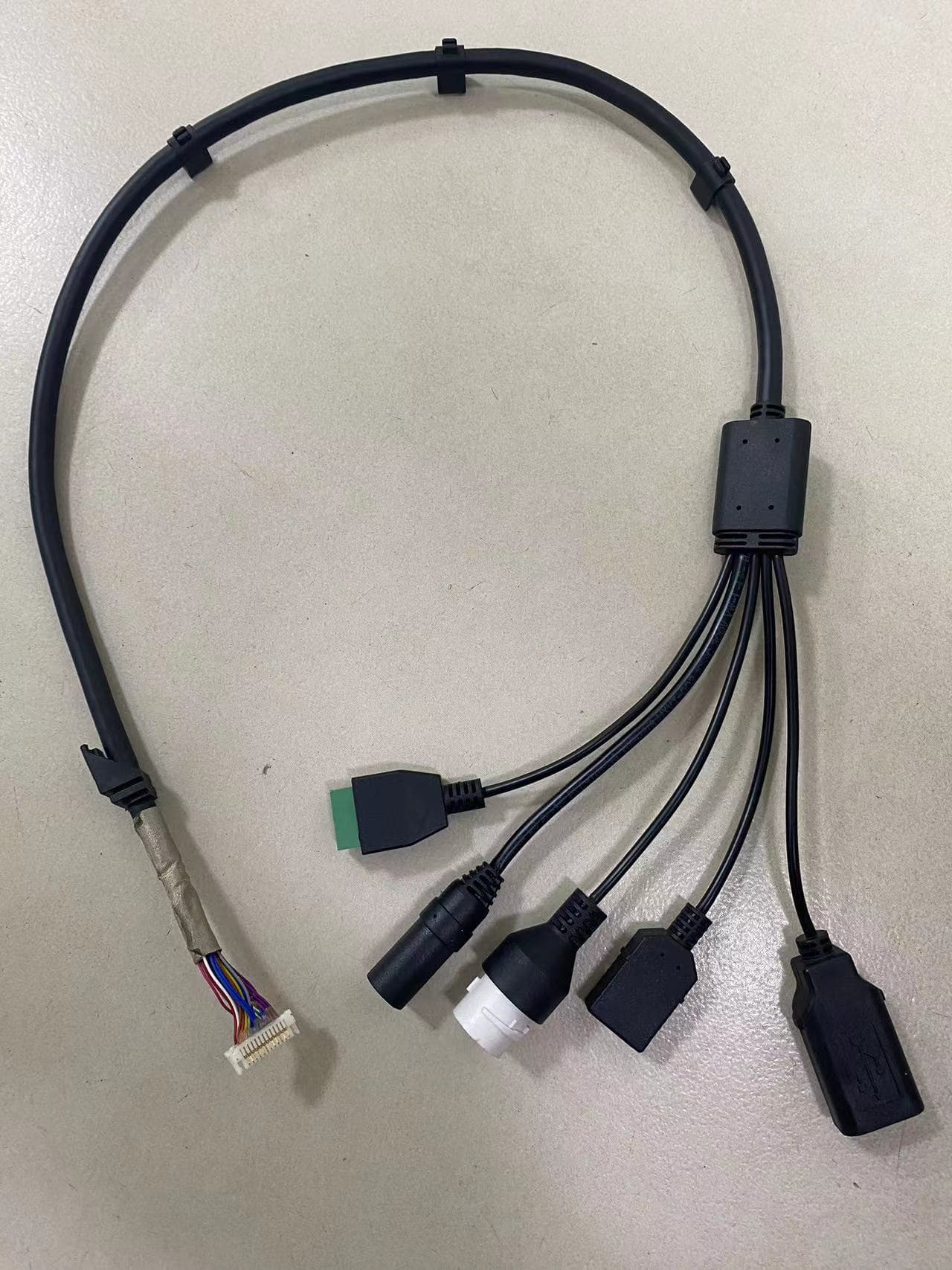 multi-branch automotive wire harness Dongguan Yuefu Electronic